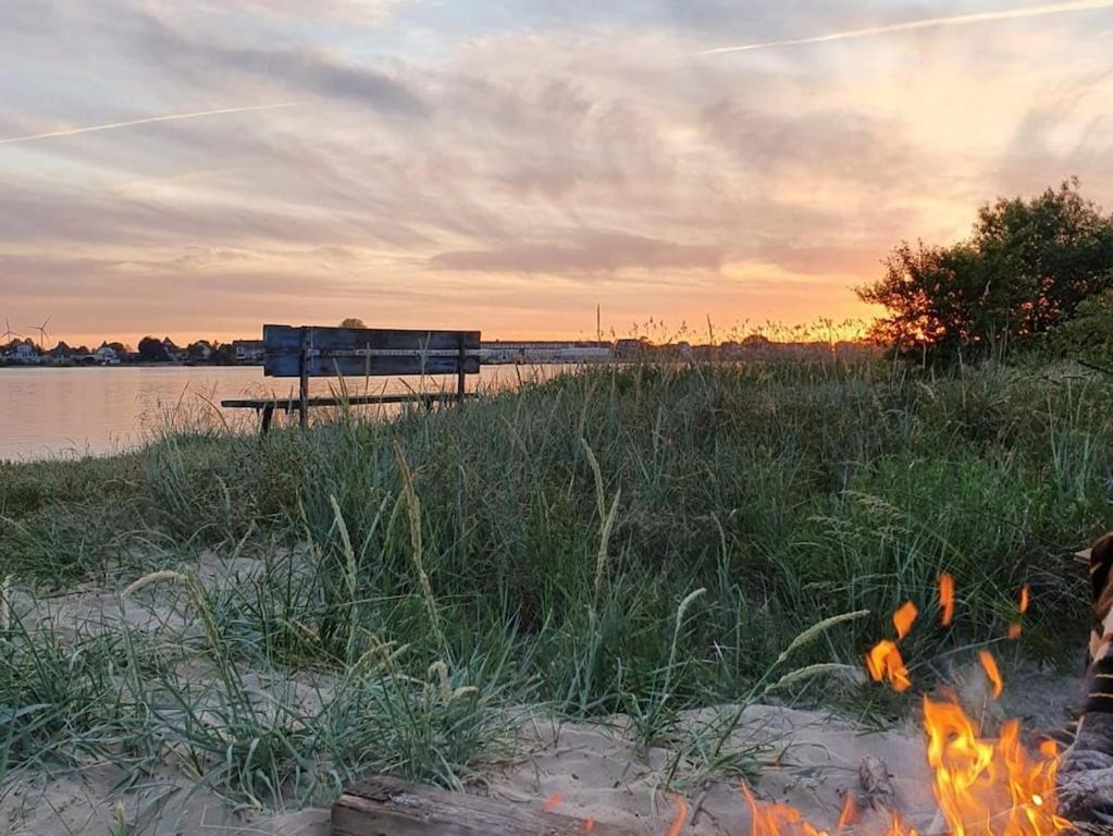 Ferienwohnung Sonnenaufgangsgenuss Harriersand Schwanewede المظهر الخارجي الصورة